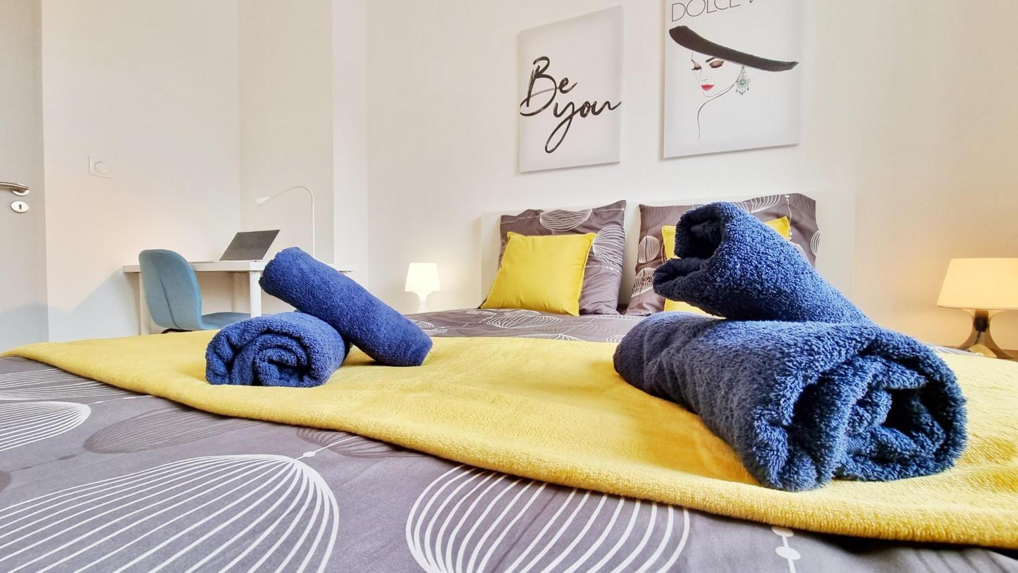 Le Triplex - 5 Chambres - 10 Pers- Fibre - Relax Bnb Мюлуз Екстериор снимка