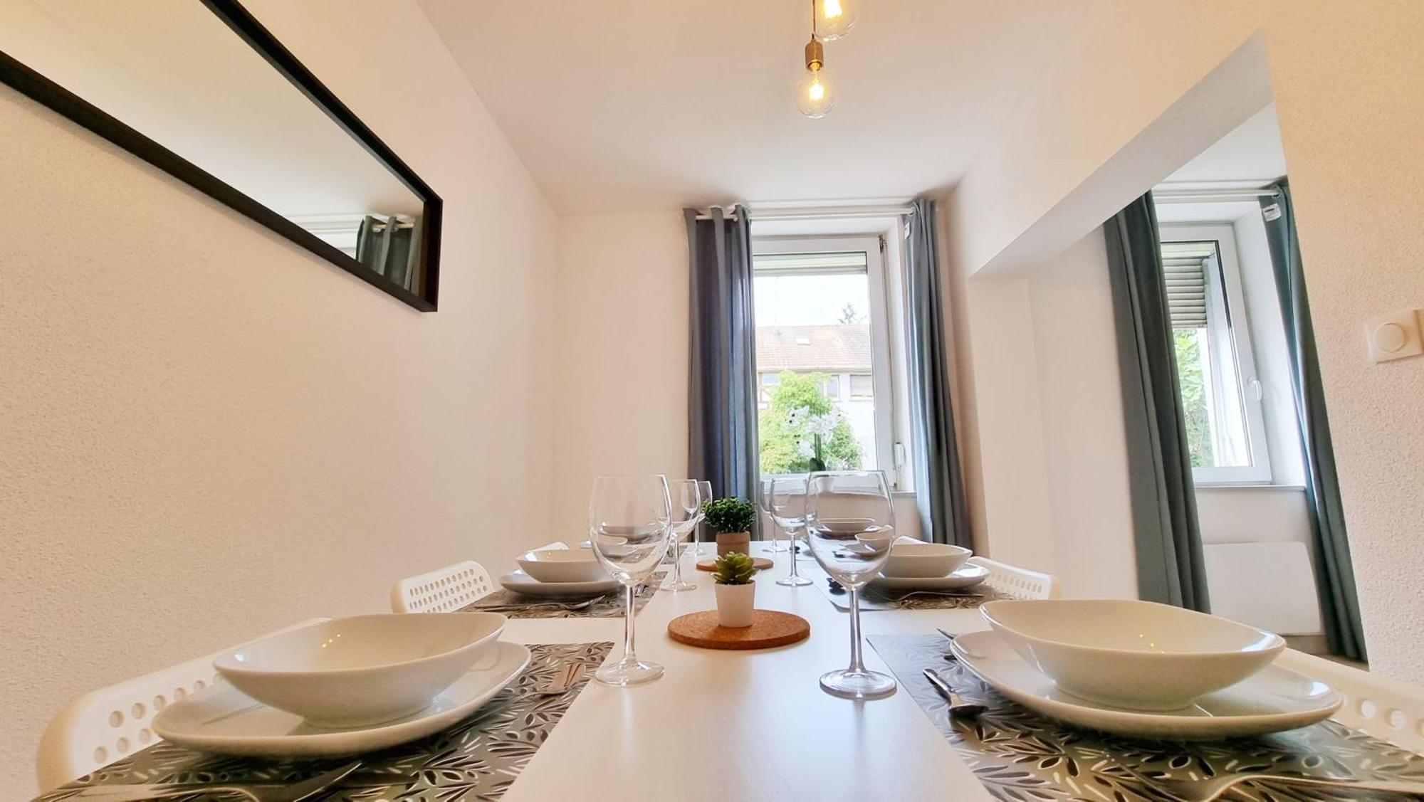Le Triplex - 5 Chambres - 10 Pers- Fibre - Relax Bnb Мюлуз Екстериор снимка