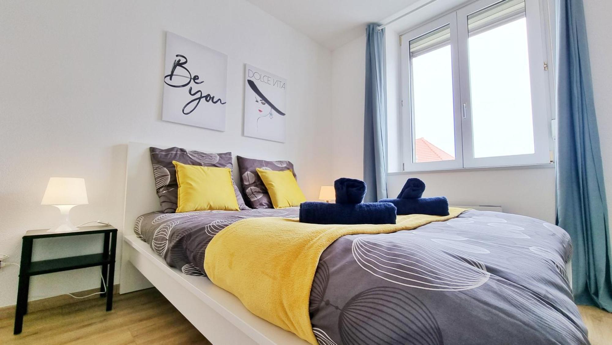 Le Triplex - 5 Chambres - 10 Pers- Fibre - Relax Bnb Мюлуз Екстериор снимка